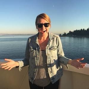 Meet your Posher, Laura